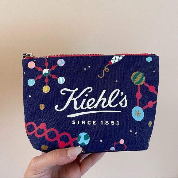Kiehl’s holiday design cosmetics‎ pouch - Picture 1 of 2